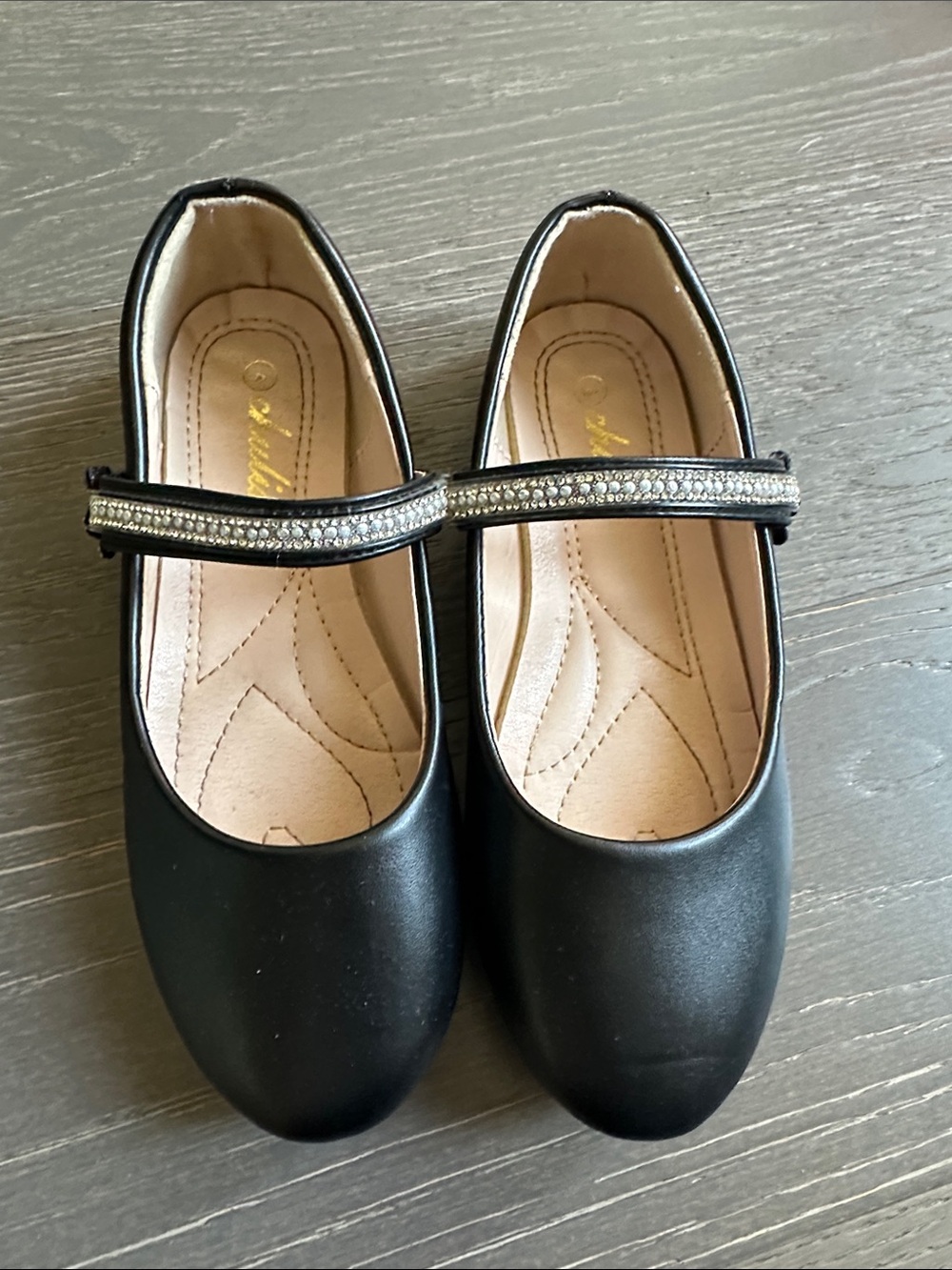 Girls Black Shoes Size 4